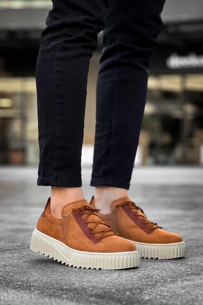 1228880_kb-x502-kuback-taba-suet-yuksek-bej-taban-bagcik-detayli-lastikli-gunluk-erkek-ayakkabi-165540245-sw853sh1280.png Kb-X502 Kuback Taba Süet Yüksek Bej Taban Bağcık Detaylı Lastikli Günlük Erkek Ayakkabı (Numara: 41) - Görsel 1