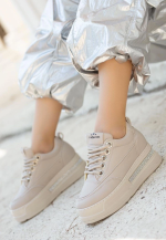 Lulu Bej Cilt Bağcıklı Spor Ayakkabı (Numara: 40) - Görsel 2