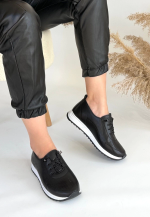 Tone Siyah Cilt Bağcıklı Spor Ayakkabı (Numara: 38) - Görsel 3