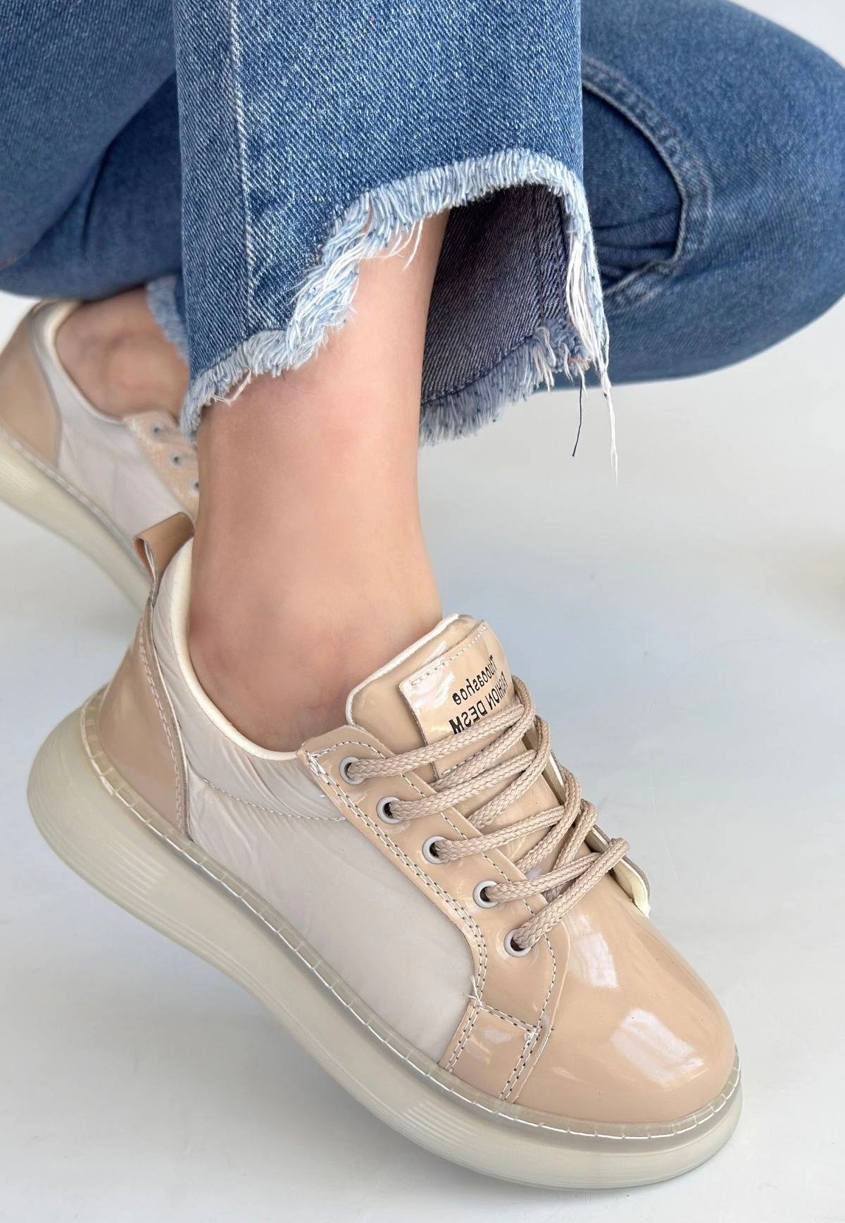 1229870_piona-bej-rugan-bagcikli-spor-ayakkabi-273867010-sw1200sh1736.png Piona Bej Rugan Bağcıklı Spor Ayakkabı (Numara: 39) - Görsel 2