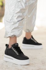 Lulu Siyah Cilt Beyaz Tabanlı Bağcıklı Spor Ayakkabı (Numara: 40) - Görsel 3