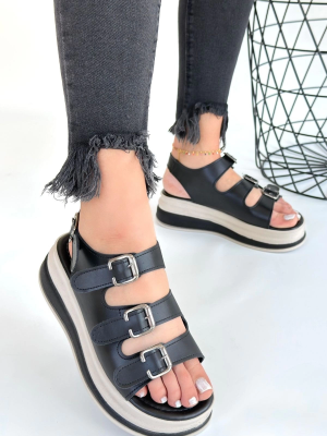 Jatay Siyah Cilt Sandalet (Numara: 39)