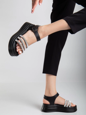 Lalen Siyah Kemerli Sandalet (Numara: 39)