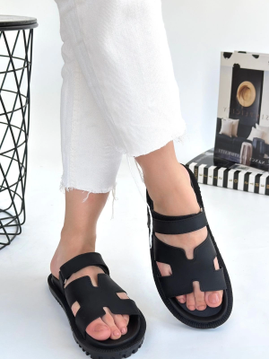 Kooni Siyah Nubuk Terlik (Numara: 37)