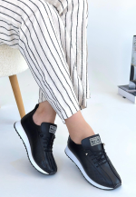 Fiert Siyah Cilt Bağcıklı Spor Ayakkabı (Numara: 36) - Görsel 3