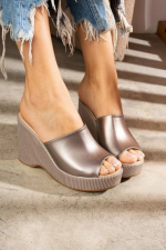 Tlay Platin Cilt Dolgu Topuk Terlik (Numara: 37)