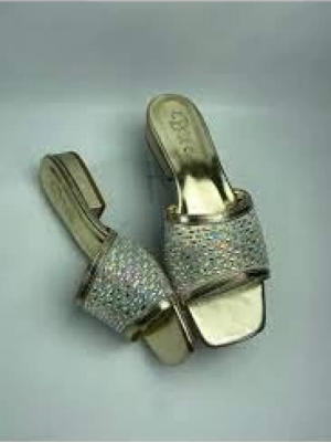 Ortu Gold Cilt İşlemeli Terlik (Numara: 36)