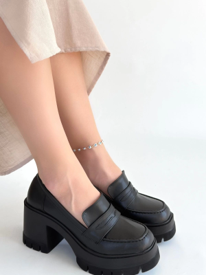 Janes Siyah Cilt Dolgu Topuk Ayakkabı (Numara: 39)