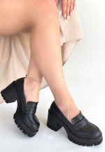 Janes Siyah Cilt Dolgu Topuk Ayakkabı (Numara: 39) - Görsel 2