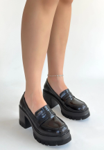 Janes Siyah Rugan Dolgu Topuk Ayakkabı (Numara: 40) - Görsel 2