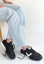 Jowen Siyah Cilt Beyaz Detaylı Bağcıklı Spor Ayakkabı (Numara: 37) - Görsel 2