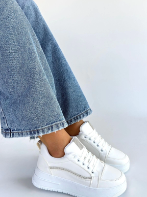 Natte Beyaz Cilt Bağcıklı Spor Ayakkabı (Numara: 40)