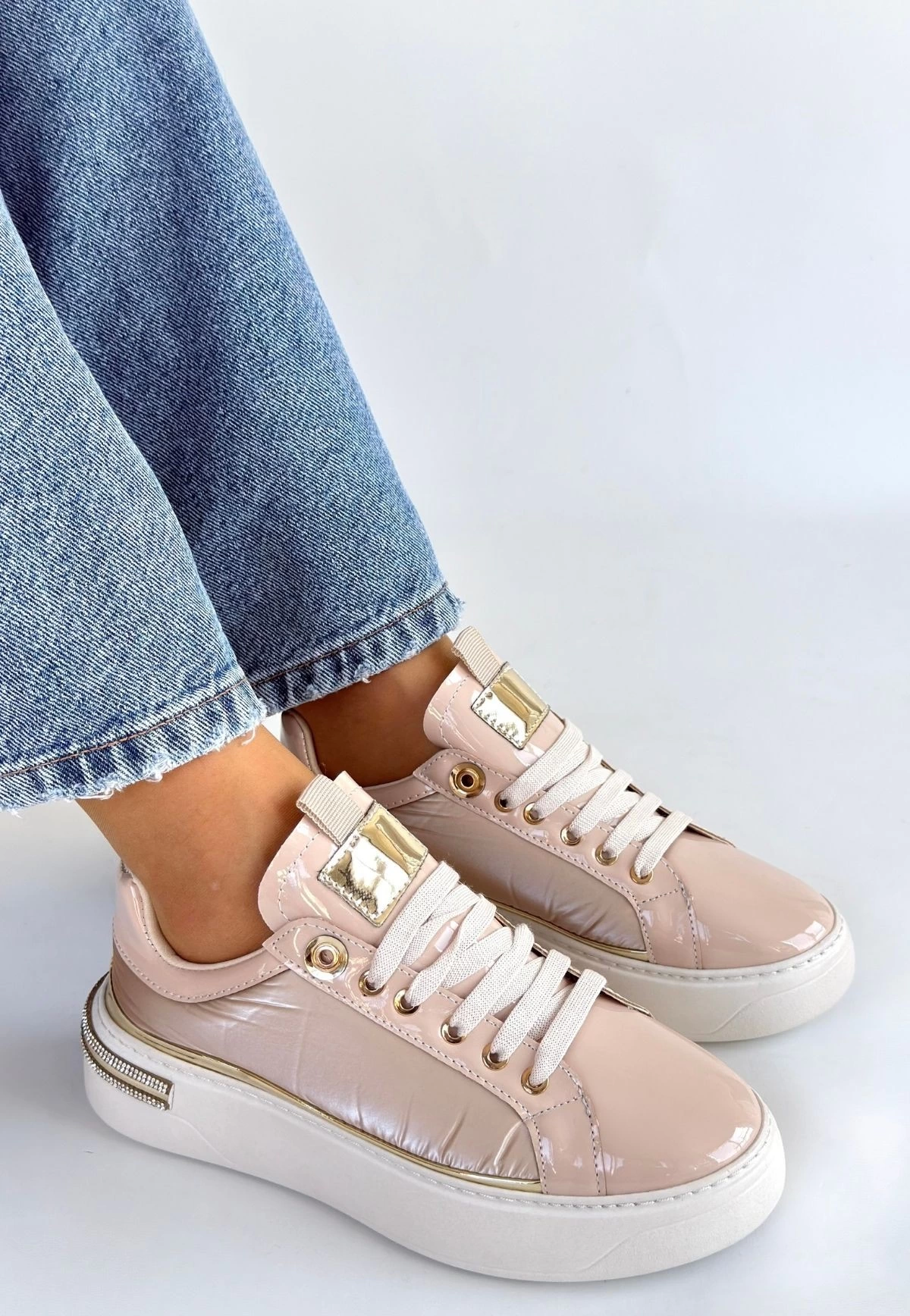 1232226_hley-bej-rugan-parasut-detayli-bagcikli-spor-ayakkabi-378372429-sw1200sh1736.png Hley Bej Rugan Paraşüt Detaylı Bağcıklı Spor Ayakkabı (Numara: 38) - Görsel 3