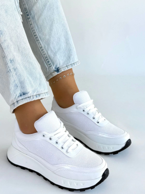 Edva Beyaz Cilt Bağcıklı Spor Ayakkabı (Numara: 38)