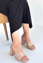 Caren Bej Cilt Topuklu Terlik (Numara: 37) - Görsel 3