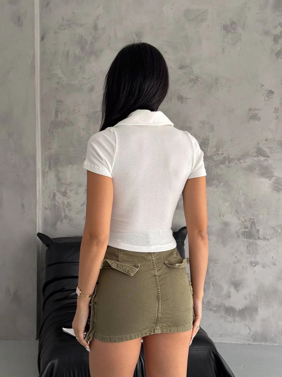 1232628_kaskorse-yaka-fermuarli-bluz-beyaz-81697210-sw960sh1280.png Kaşkorse Yaka Fermuarlı Bluz Beyaz (Beden: L) - Görsel 3