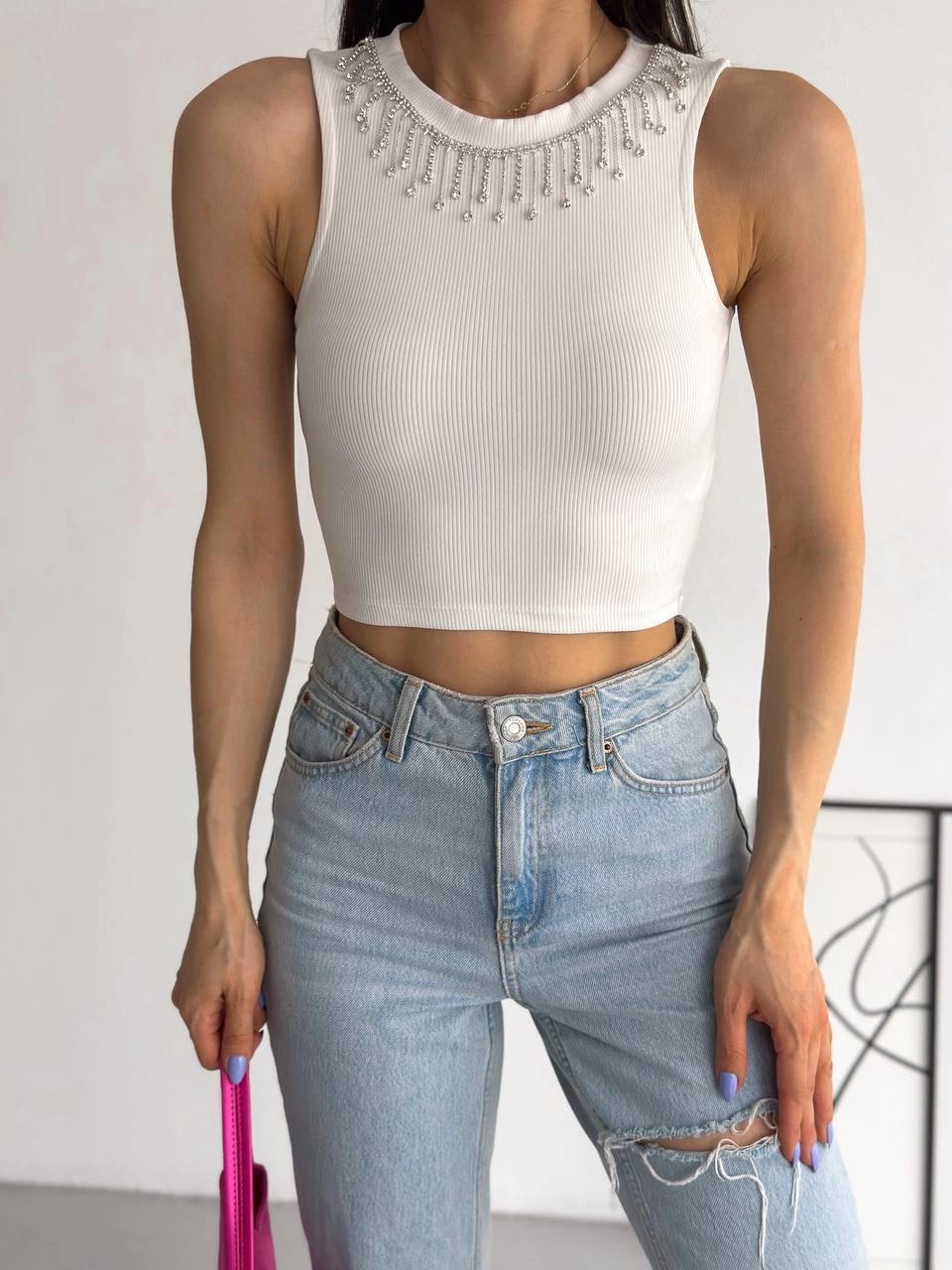 1232638_fitilli-kaskorse-yakasi-zincirli-atlet-beyaz-29233391-sw960sh1280.png Fitilli Kaşkorse Yakası Zincirli Atlet Beyaz (Beden: S) - Görsel 2