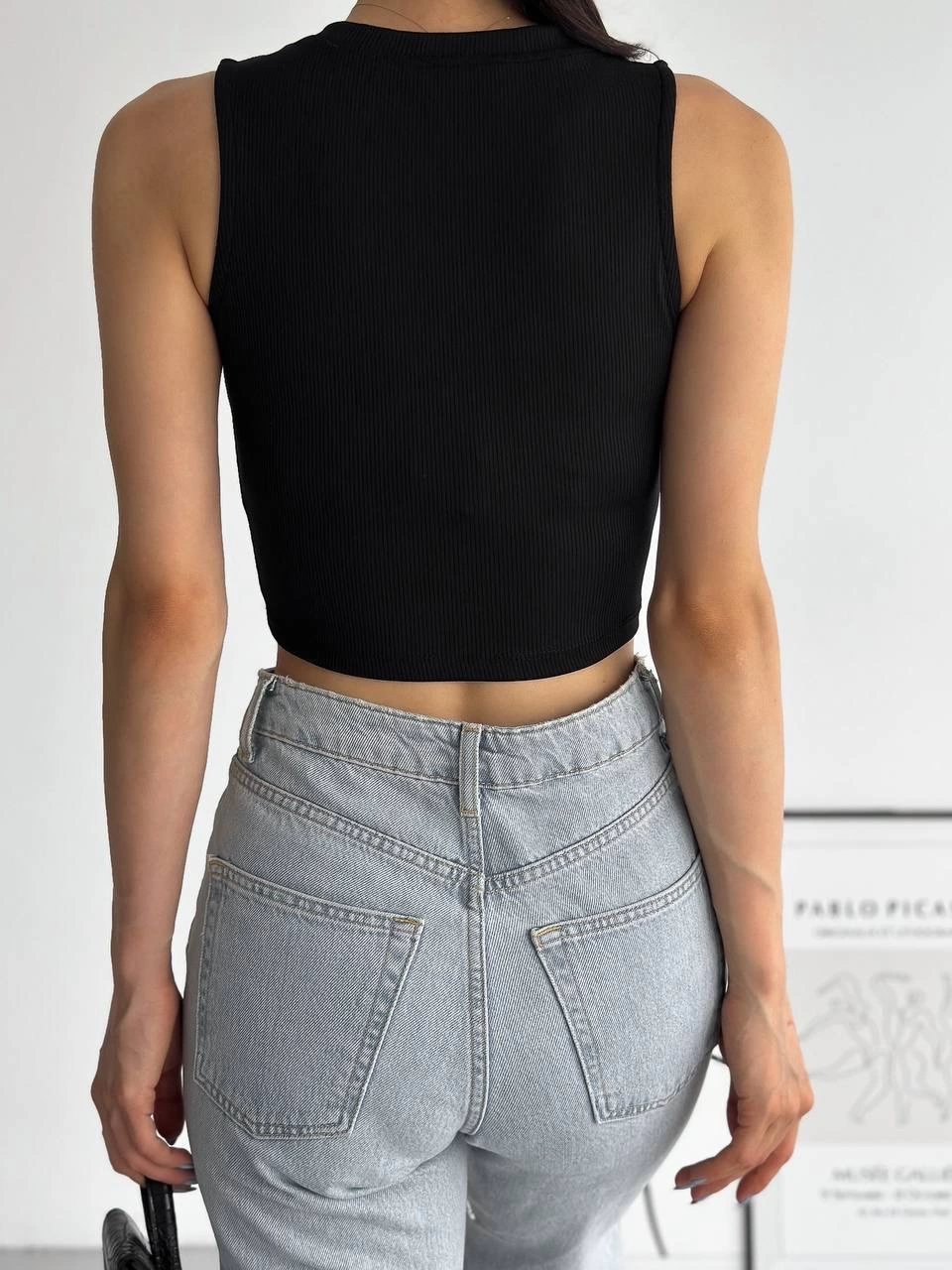 1232642_fitilli-kaskorse-yakasi-zincirli-atlet-siyah-31647017-sw960sh1280.png Fitilli Kaşkorse Yakası Zincirli Atlet Siyah (Beden: M) - Görsel 3