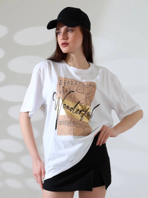 Varak Baskılı İmza Desen Tişört Beyaz (Beden: M)