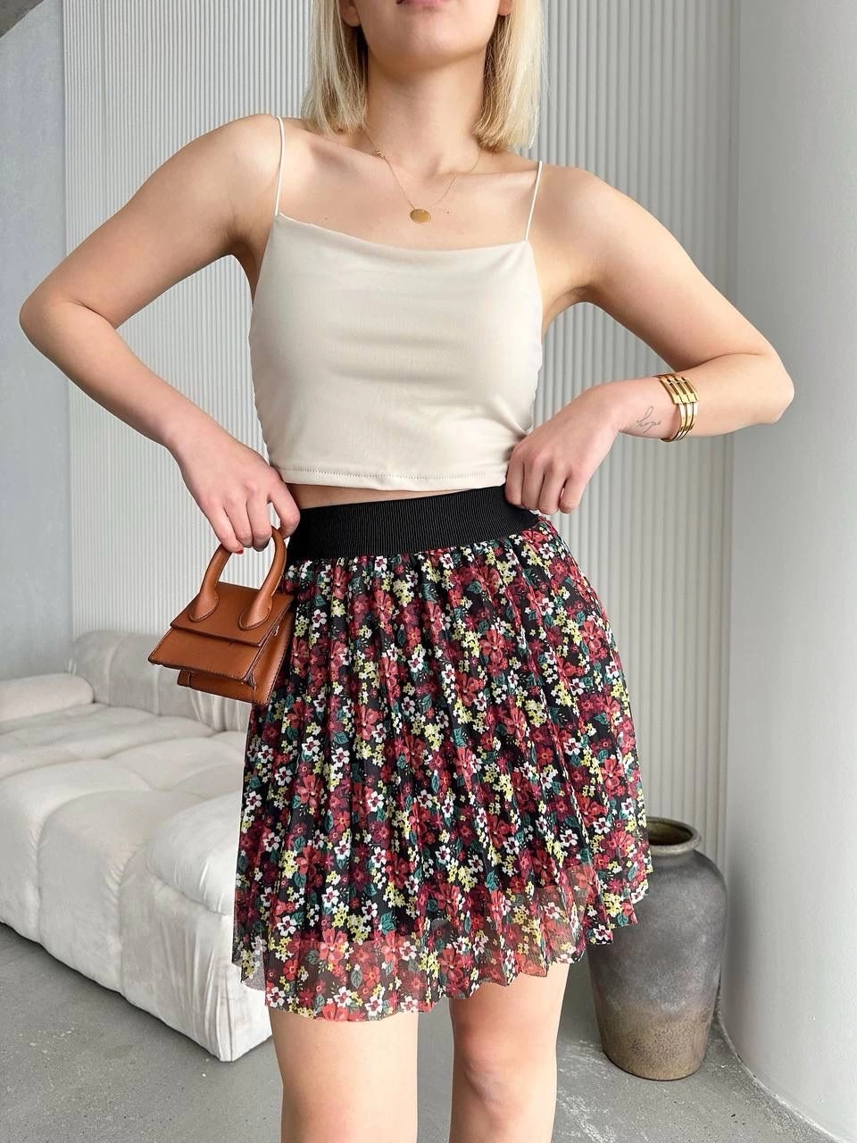 1233159_baskili-astarli-mini-etek-49774031-sw960sh1280.png Baskılı Astarlı Mini Etek Kırmızı (Beden: S) - Görsel 1