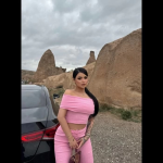 Madonna Yaka Bol Paça Pantolonlu Takım Pembe (Beden: M) - Görsel 4