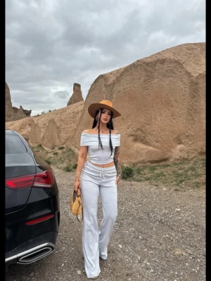 Madonna Yaka Bol Paça Pantolonlu Takım Gri (Beden: M)