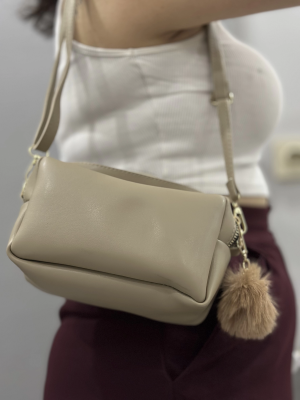 Ponpon Vizon Cilt Çanta (Beden: Standart)