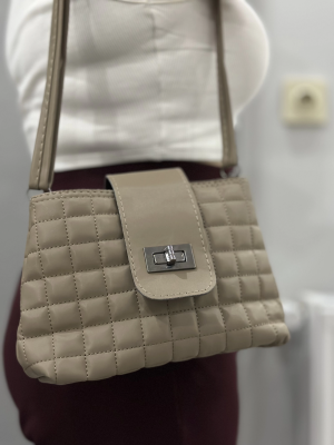 Kapaklı Kapitone Vizon Cilt Çanta (Beden: Standart)