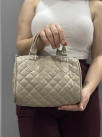 Kapaksız Kapitone Bej Cilt Çanta (Beden: Standart)