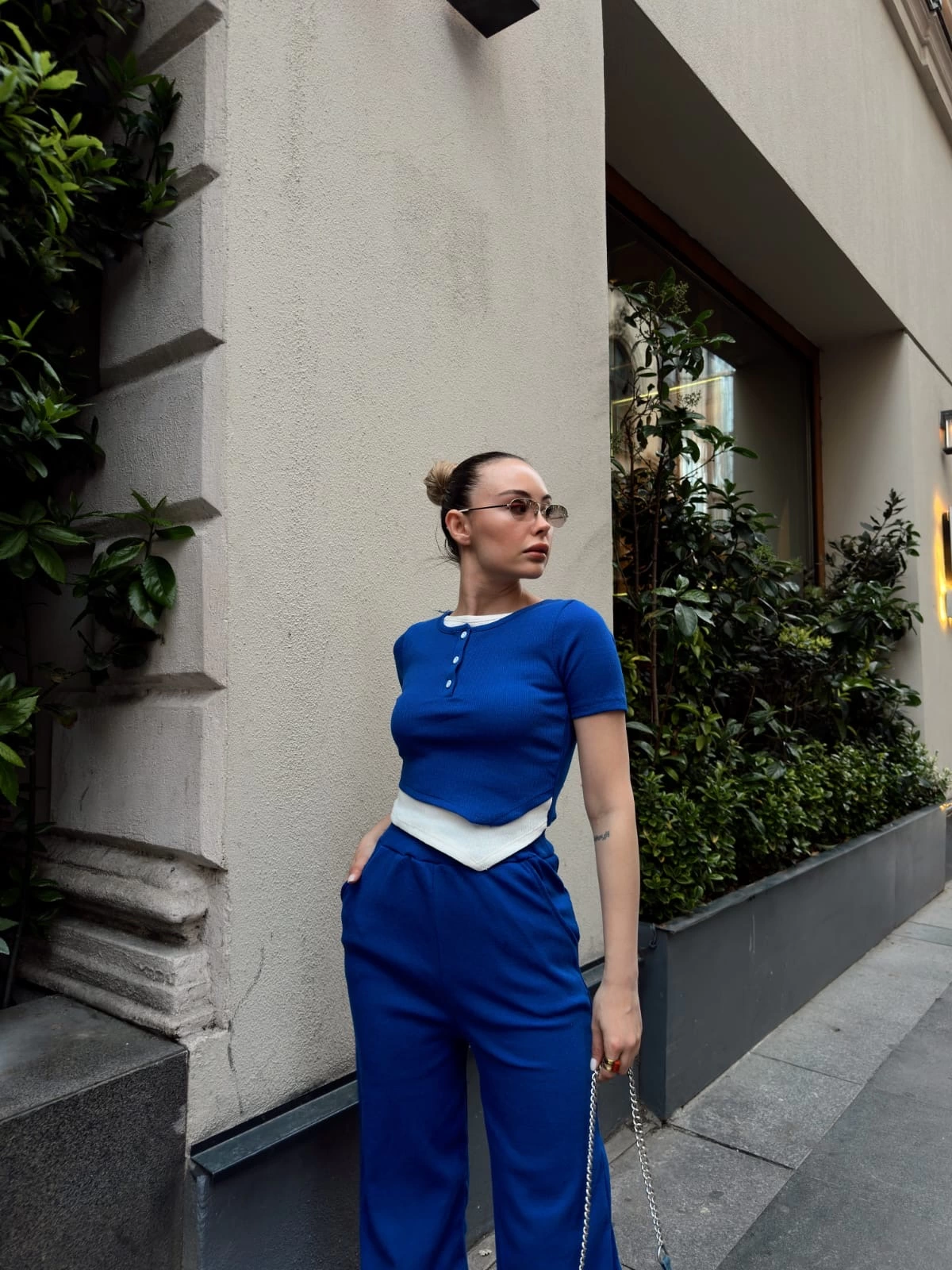 1233591_dugme-yakali-saks-alt-ust-takim-s3943-10106916-sw1200sh1600.png Düğme Yakalı Saks Alt Üst Takım S3943 (Beden: L) - Görsel 5