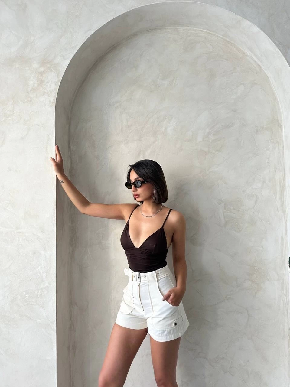 1233880_kemer-detayli-gabardin-sort-krem-s25289-86182936-sw959sh1280.png Kemer Detaylı Gabardin Şort Krem S25289 (Beden: M) - Görsel 2