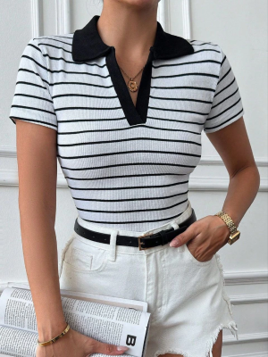 Polo Yaka Garnili Bluz Beyazsiyah (Beden: M)