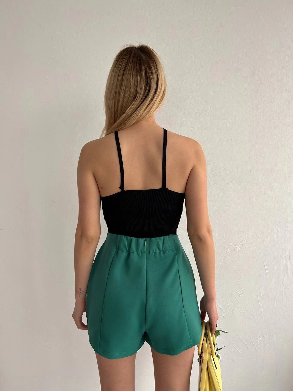 1233996_cift-yirtmacli-atlas-sort-etek-yesil-s240364-67228917-sw960sh1280.png Çift Yırtmaçlı Atlas Şort Etek Yeşil S240364 (Beden: L) - Görsel 3