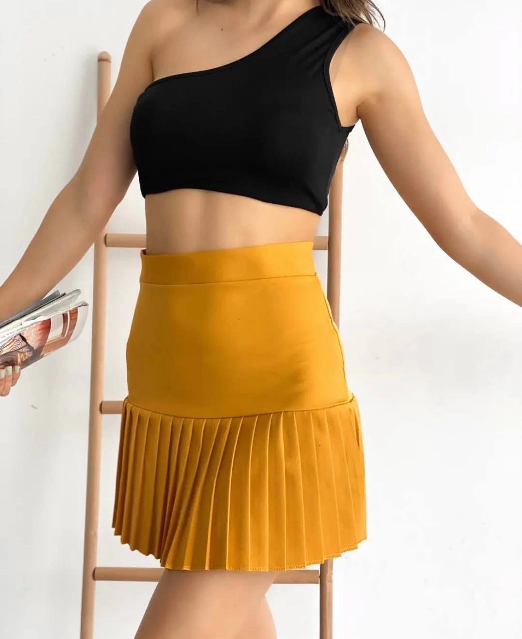 1234085_alti-pliseli-mini-etek-hardal-s24705-32864240-sw1046sh1280.png Altı Pliseli Mini Etek Hardal S24705 (Beden: S) - Görsel 1