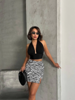 Tek Yırtmaçlı Zebra Desenli Deri Etek Beyazsiyah W24475-S (Beden: M) - Görsel 3