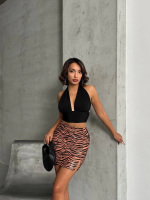 Tek Yırtmaçlı Zebra Desenli Deri Etek Kahvesiyah W24475-S (Beden: M) - Görsel 5