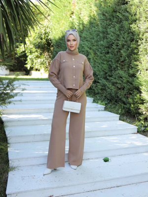 Taş Düğmeli İkili Triko Takım Vizon (Beden: Standart)