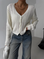 Küçük Düğmeli Küçük Örgülü Triko Hırka Beyaz (Beden: Standart)