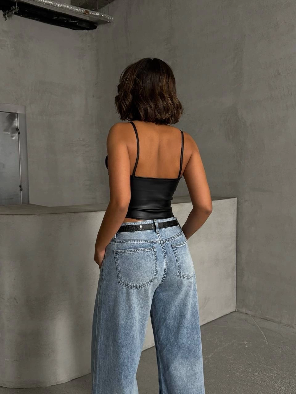 1234610_68cda983c3055-20030932-sw960sh1280.png İp Askılı Yandan Fermuarlı Rastale Deri Crop Siyah S24113 (Beden: S) - Görsel 5