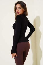 Basic Parmak Geçirme Detaylı Bluz Siyah T4266 (Beden: M) - Görsel 2