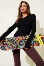 Basic Parmak Geçirme Detaylı Bluz Siyah T4266 (Beden: M) - Görsel 4