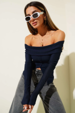 Madonna Yaka Düğmeli Bluz Lacivert T4329 (Beden: Xl) - Görsel 3