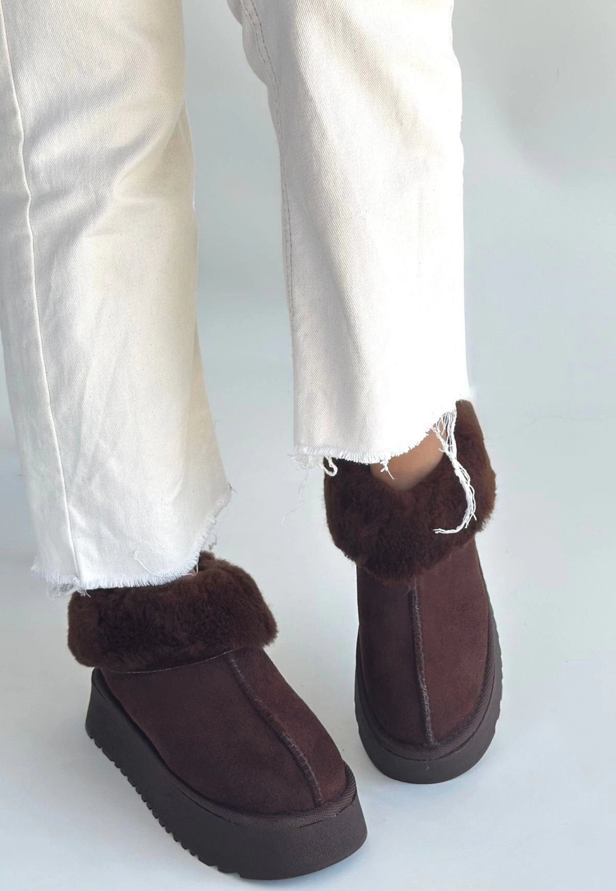 1235061_edali-kahverengi-suet-bot-341973298-sw1200sh1736.png Edali Kahverengi Süet Bot (Numara: 39) - Görsel 3