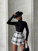 İki Düğmeli Şort Ch Kumaş Etek Ekoseli Siyahbeyaz H26414 (Beden: M) - Görsel 3