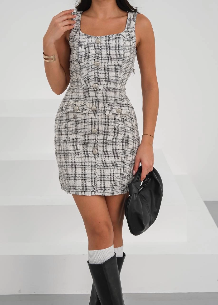 1235315_askili-ch-kumas-dugmeli-elbise-72577616-sw917sh1280.png Askılı Ch Kumaş Düğmeli Elbise Gribeyaz H265007 (Beden: M) - Görsel 1