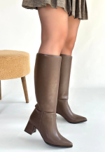 Roksa Acı Kahvei Cilt Topuklu Çizme (Numara: 37) - Görsel 3