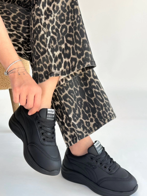 Yejja Siyah Cilt Bağcıklı Spor Ayakkabı (Numara: 38)