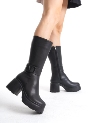Moki Siyah Cilt Topuklu Çizme (Numara: 40)