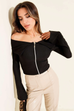 Omzu Açık Fermuarlı Bluz Siyah T4330 (Beden: S) - Görsel 3