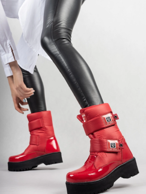 Miah Kırmızı Rugan Kar Bot (Numara: 40)